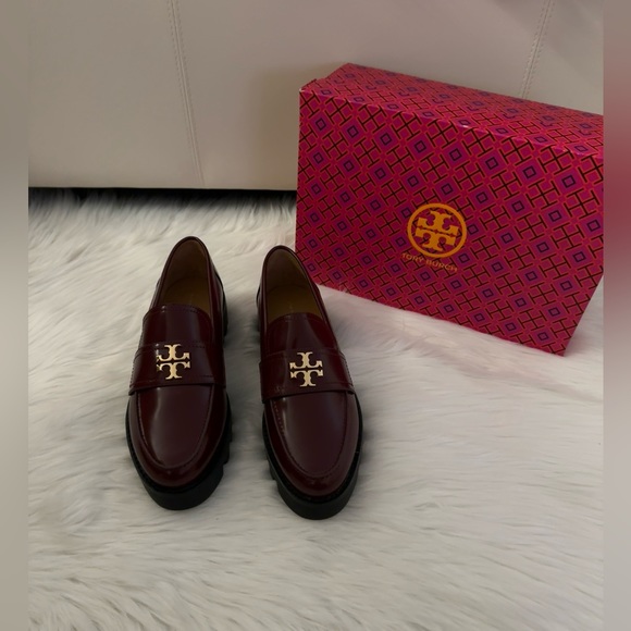 Tory Burch Mini Everly Chunky Loafer - Picture 8 of 9